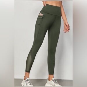 Cali Sport Olive Green Leggings With Mesh pockets Size M